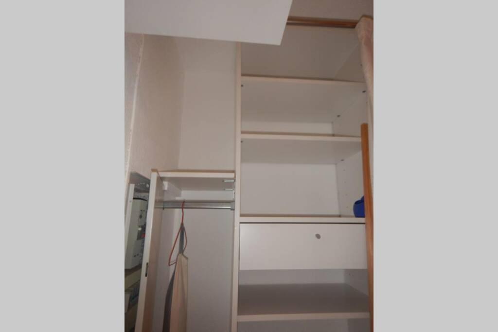 3 Etoiles Studio 4 Couchages Residence Port Cros A Сет Экстерьер фото